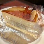 サンシャイン - 半熟ブリュレ660円✨️キャラメルクリームのようなクレームブリュレ風のケーキです。