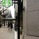 スターバックス・コーヒー - 外観：広瀬通りより