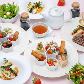 1月～3月限定！いちごづくしのアフタヌーンティー