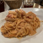デニーロ - ズワイガニのトマトクリームパスタ