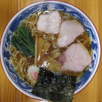 とら食堂 - ワンタン麺：840円