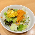 ジョナサン - 料理写真:かぼちゃとキャロットラペのサラダ