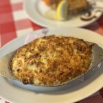 ヨシカミ 浅草店 - カニ入りグラタン