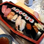 松栄鮨 千葉ニュータウン店 - 特選にぎり