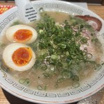 博多ラーメン でぶちゃん - 