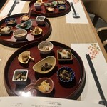 広島鉄板焼炭火焼 八黒 - 着席前のセッティング