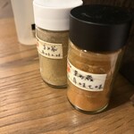 まめ蔵 - 辛さが欲しい時はこれかける(けっこう辛い