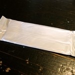 山元麺蔵 - 食後に凍ったおしぼりのサービス