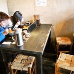 山元麺蔵 - テーブル席
