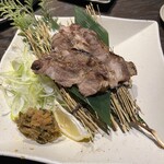 小田原鮮魚と炭焼牛たん かっこ - 