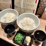 釜焼鳥本舗 おやひなや 梅田阪急東通り店 - 