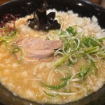 焼きあご塩らー麺 たかはし - 