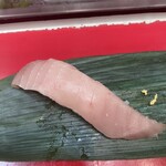 立喰 さくら寿司 - ビン長まぐろ