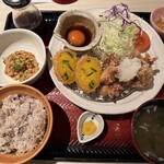 大戸屋 - 料理写真: