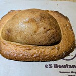 エス・ブーランジュリー - パティシエが創ったクリームパン 324円