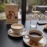 The LOAF Cafe - カフェオレ、ホットコーヒー