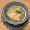 横浜淡麗らぁ麺 川上