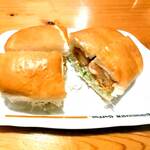 コメダ珈琲店 - 「エビカツパン」