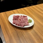 中目黒焼肉 登牛門 - 