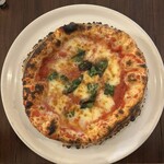 PIZZERIA 22 - マルゲリータ　1,815円