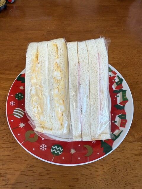 コミネベーカリー 銀座通り店 - 武蔵小山/パン | 食べログ