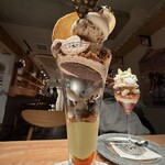 夜パフェ専門店 Parfaiteria beL 新宿三丁目 - 