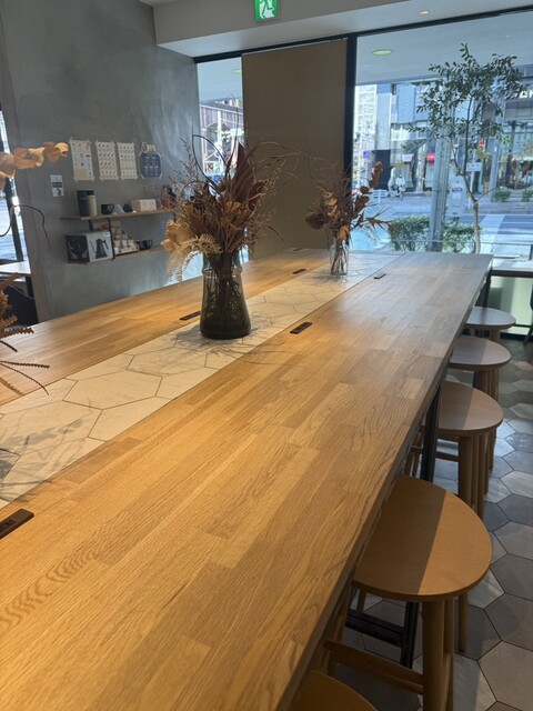 Z/X COFFEE 新栄店 （ゼクス コーヒー）のご予約 - 新栄町/カフェ