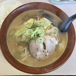 寶龍 - 料理写真:味噌野菜ラーメン＆小ライス