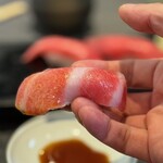 すしざんまい - 本まぐろ三貫にぎり　1298円