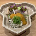 日本料理 滴水 - 寄島産渡蟹柿酢秋鰆地物アボカド醤油