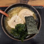 イレブンフーズ源流 - ラーメン並盛950円