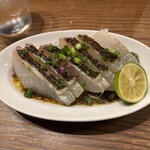 To - 真鯛の焼き霜カルパッチョ