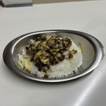 かれーの店 うどん  - オイスターゴッド薬膳、ご飯大盛り