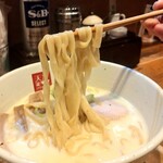 麺処 天川 - もちもちの平麺