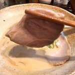 麺処 天川 - チャーシュー　ここのチャーシューは本当に美味しいです！