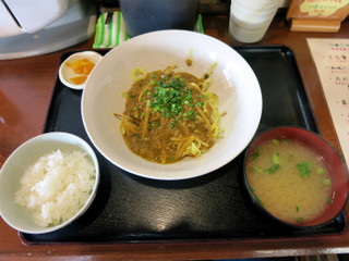 Torito Shouchuu Yurikago - 麻婆カレーあんかけ焼きそば 800円