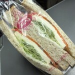 サンドイッチハウス メルヘン グランスタ東京店 - 