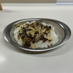 かれーの店 うどん  - オイスターゴッドバジル、ご飯大盛り