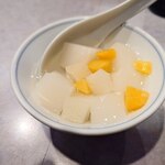 清香園 - デザート