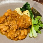 トラットリア・ラ・カパンナ - 豚肉と白インゲン豆の田舎風煮込み