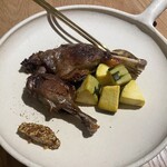 ビストロ カカシ - 志筑鴨の手羽元ともも肉のコンフィ