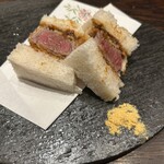 北新地　串かつ凡 - 牛カツサンド