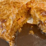 グリル一平 - オムライスをパカーンと、デミソース美味です