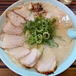 珍竜軒 - ラーメン(大盛)