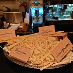 チッチャ - パスタ麺