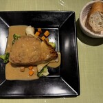 ビストロ サンク - 豚ロースのソテーグリーンペッパーソース