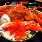 うに専門店 世壱屋 函館朝市店 - 3大蟹食べ比べ丼