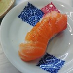 神田江戸ッ子寿司 スマートレーン北口店 - 生サーモン290円