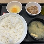 松屋(松のや併設) - 料理写真: