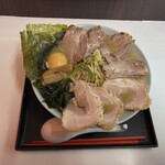 ラーメンショップ - "ネギチャーシューメン"1,650円に"味付玉子"150円をトッピング♪